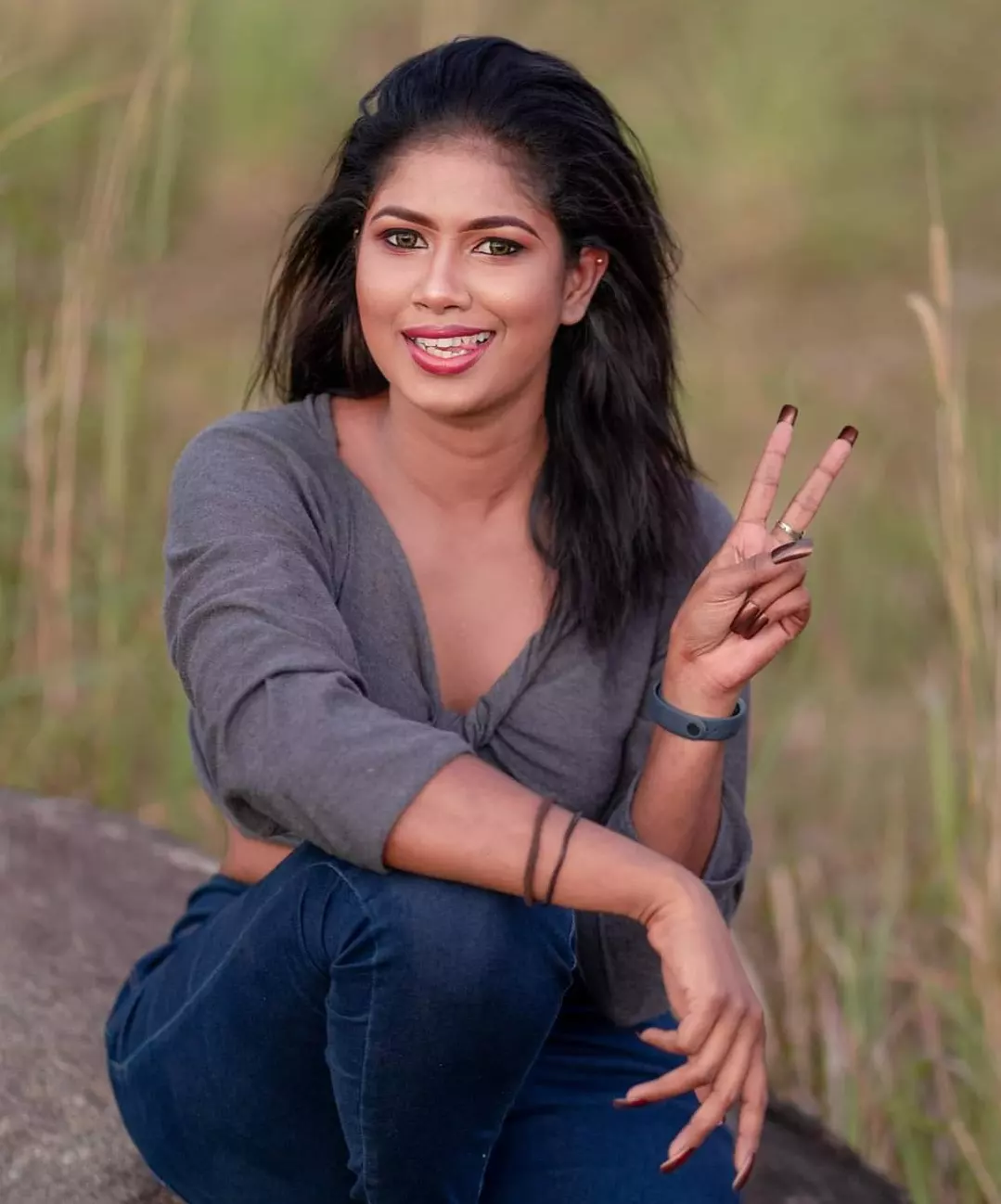 Casual outdoor portrait photography in Colombo, Sri Lanka