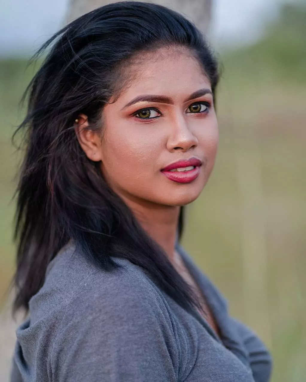 Close-up casual portrait photography outdoors in Colombo, Sri Lanka