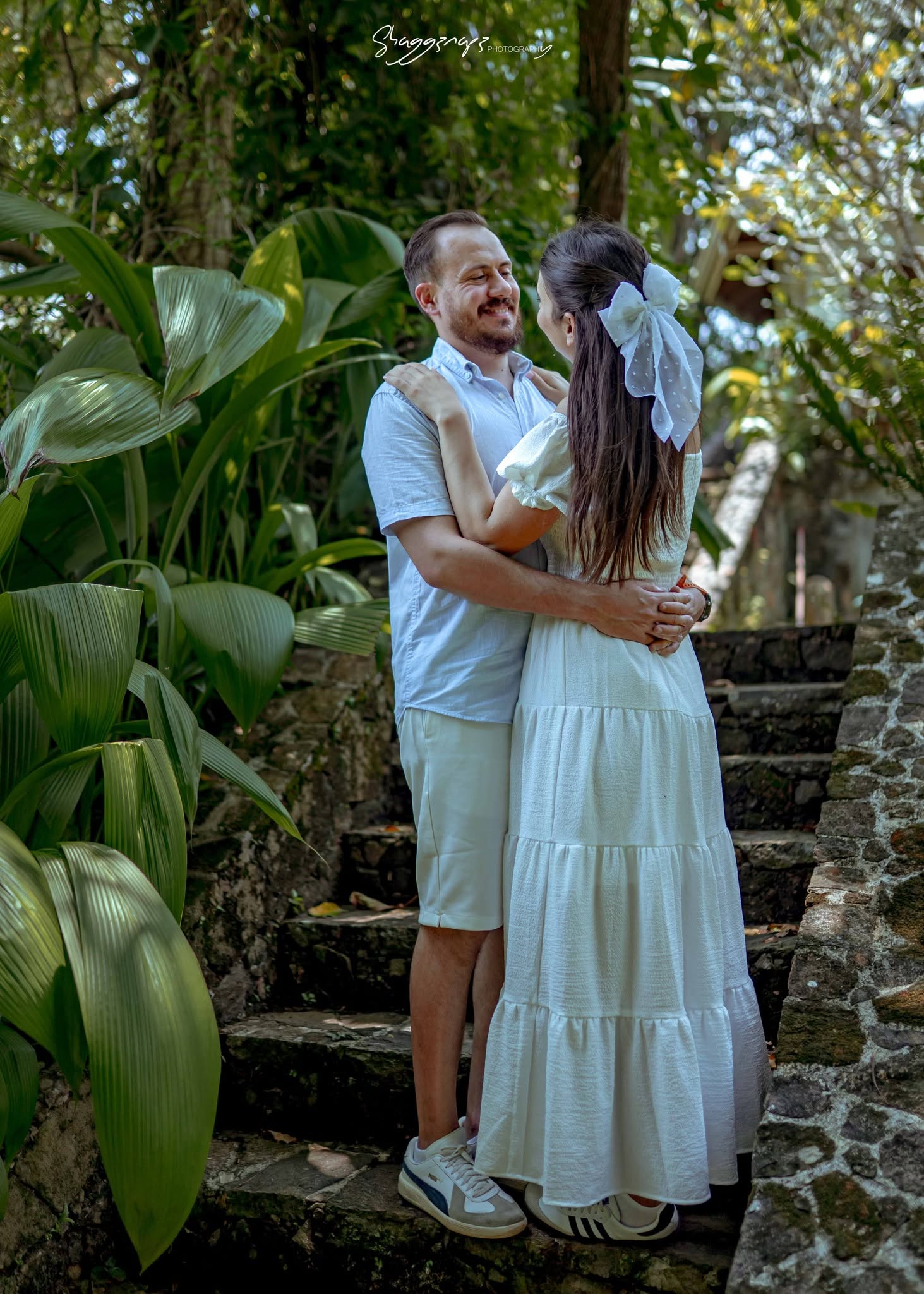 Couple portrait photoshoot on stone steps in Colombo, Sri Lanka