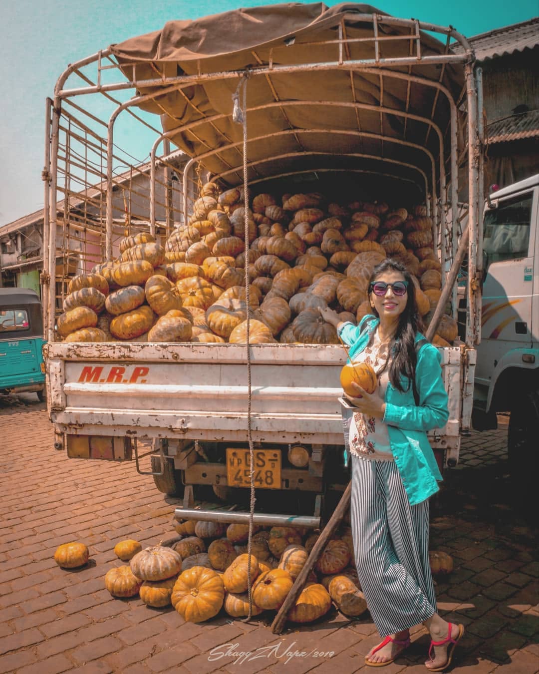 Candid local market travel photography in Sri Lanka